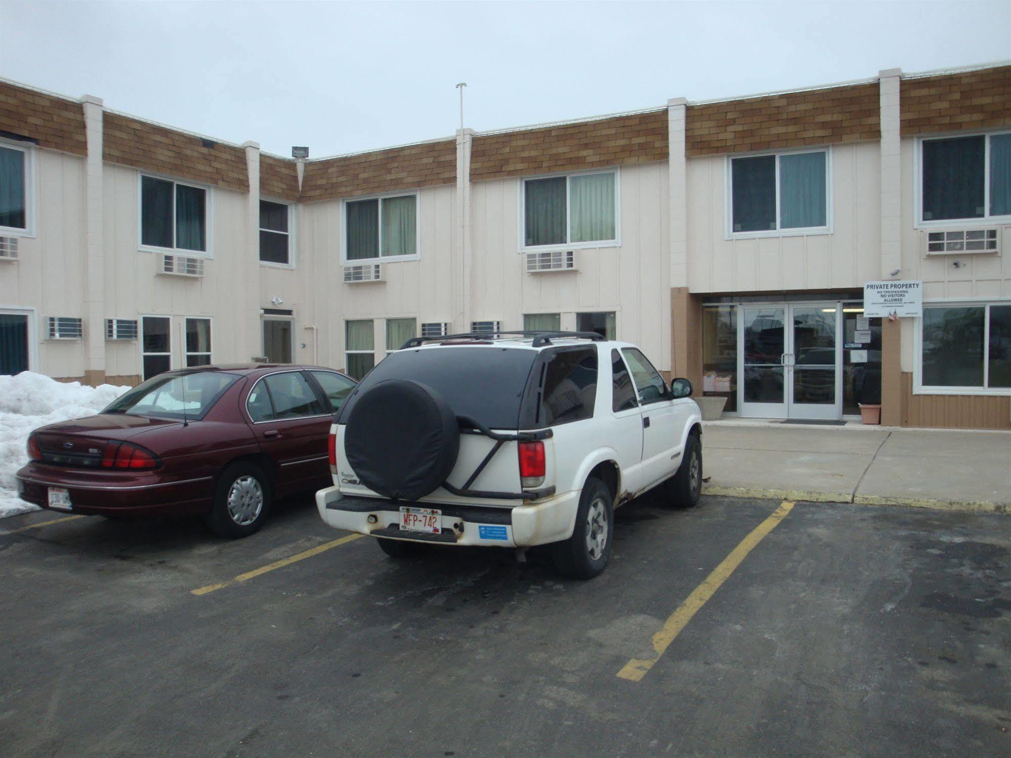 Economy Inn Green Bay Esterno foto